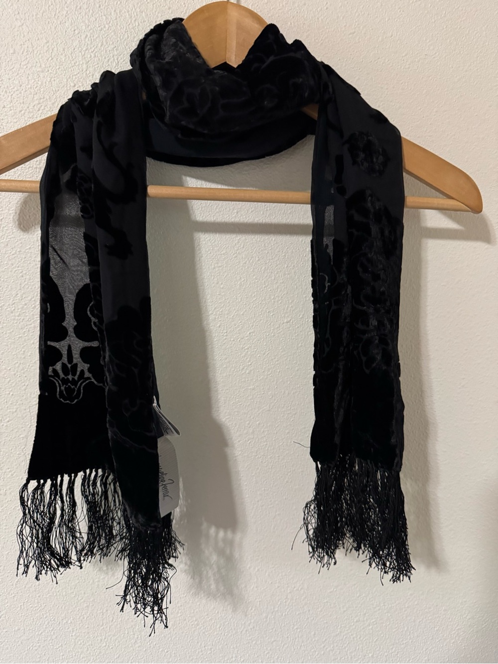 Jacqueline Ferrar Silk Burnout Velvet Fringe Scarf Black Floral Heraldic NWT